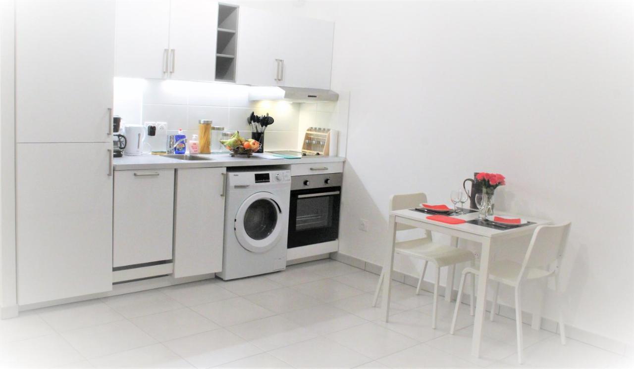 Appartement Tout Equipe, Cosy サン＝ドニ エクステリア 写真