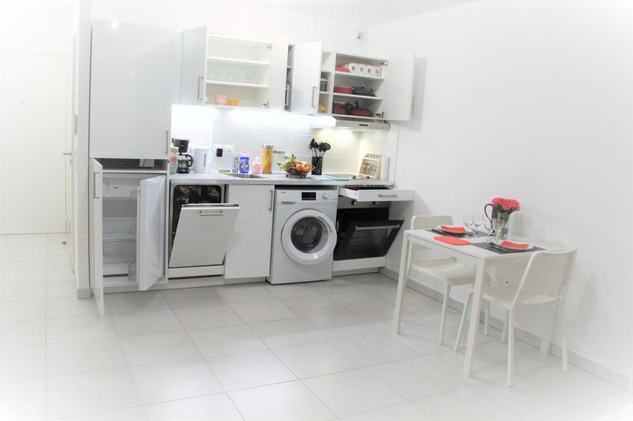 Appartement Tout Equipe, Cosy サン＝ドニ エクステリア 写真