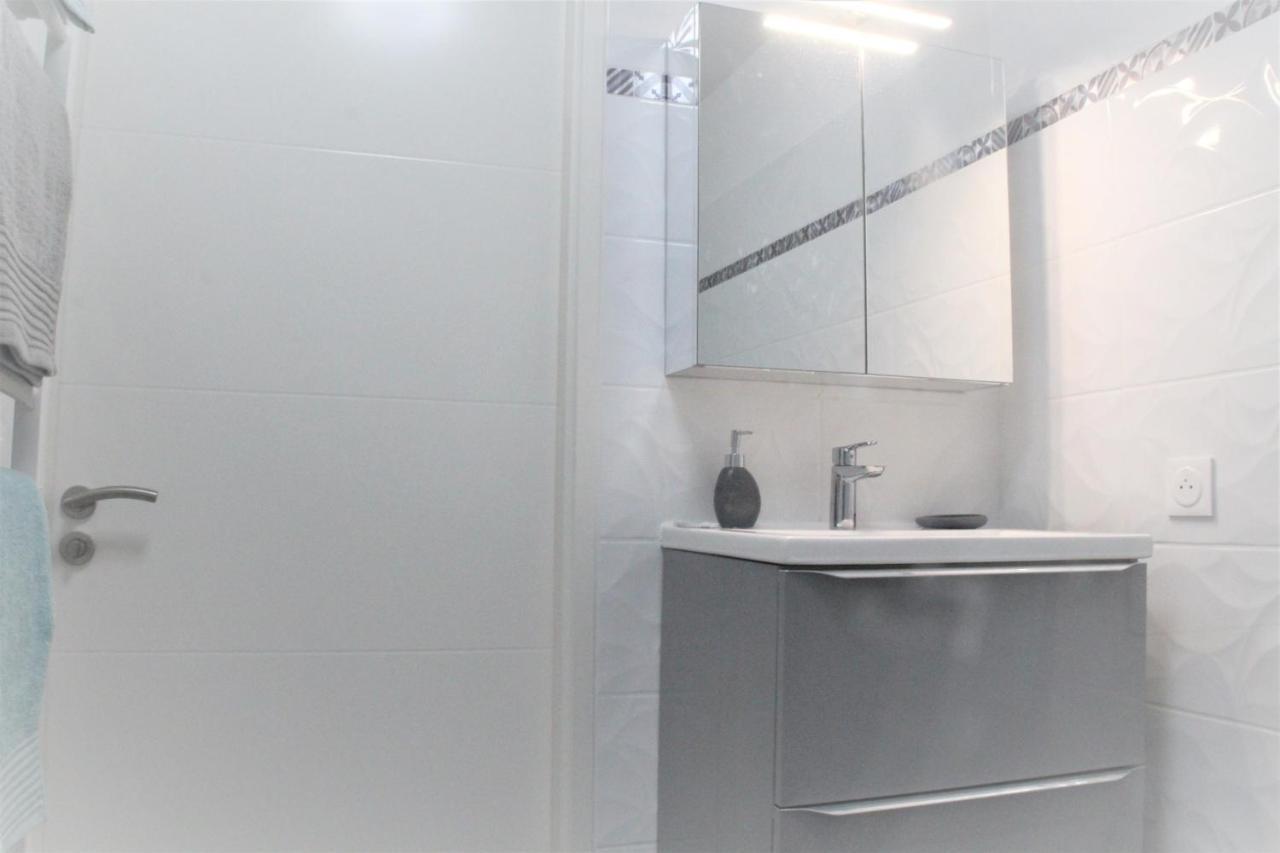 Appartement Tout Equipe, Cosy サン＝ドニ エクステリア 写真